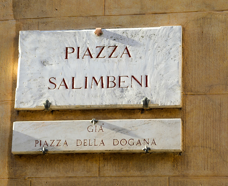 Italian name of Square Called PIAZZA SALIMBENI in Tuscany Region