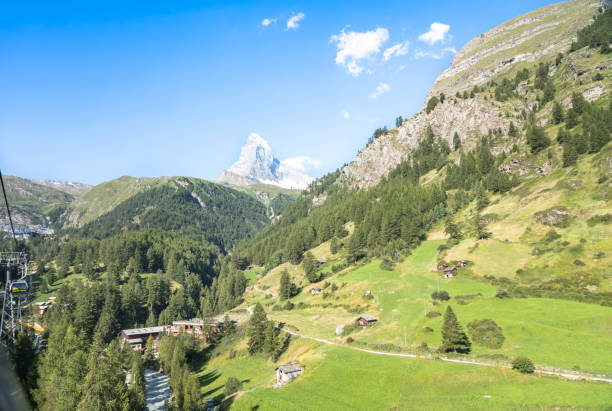 istock Matterhorn peak, Zermatt,  Switzerland 1468913958