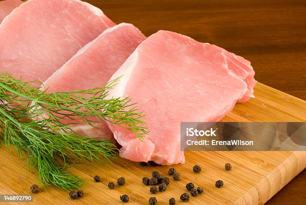 Foto de Bistecas De Porco Endro E Pimentadoreino e mais fotos de stock de Branco - Branco, Carne, Carne Vermelha