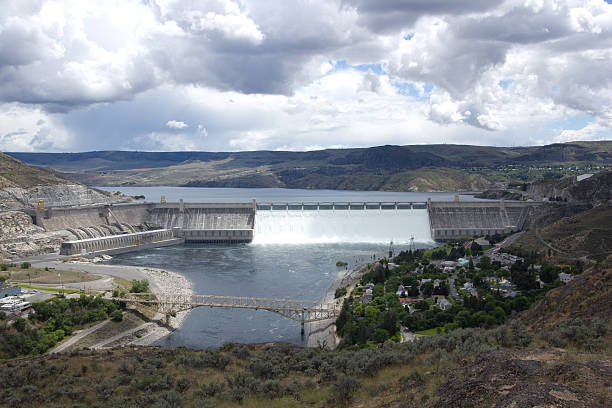 istock The Grand Coulee Dam wide angle 146893630