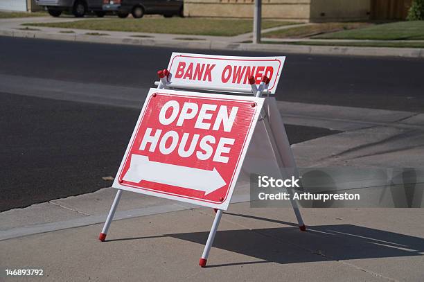 House For Sale Sign Stock Photo - Download Image Now - Finance, Foreclosure, Home Finances