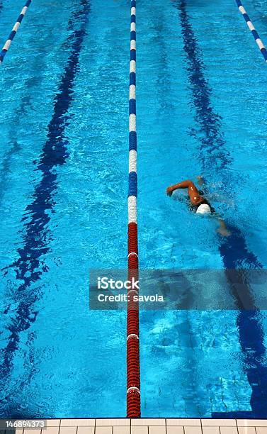 Piscina Lane Vertical - Fotografias de stock e mais imagens de Acima - Acima, Adulto, Atividade