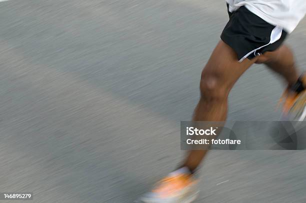 Wytrzymałość Runner - zdjęcia stockowe i więcej obrazów Aktywny tryb życia - Aktywny tryb życia, Bieg długodystansowy, Bieg mężczyzn