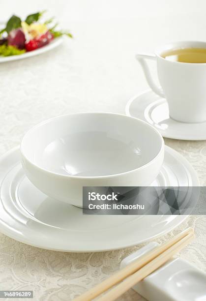Keramik Geschirr Stockfoto und mehr Bilder von Kelle - Küchenutensil - Kelle - Küchenutensil, Schüssel, Stäbchen