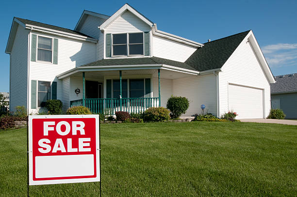istock House for sale. 146897545