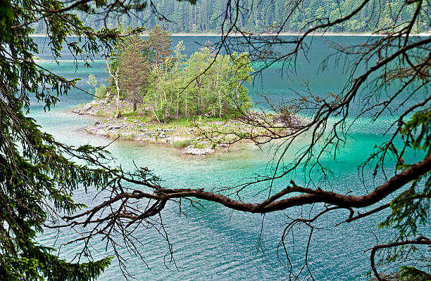 istock Emerald Lake in the Alps 146898178
