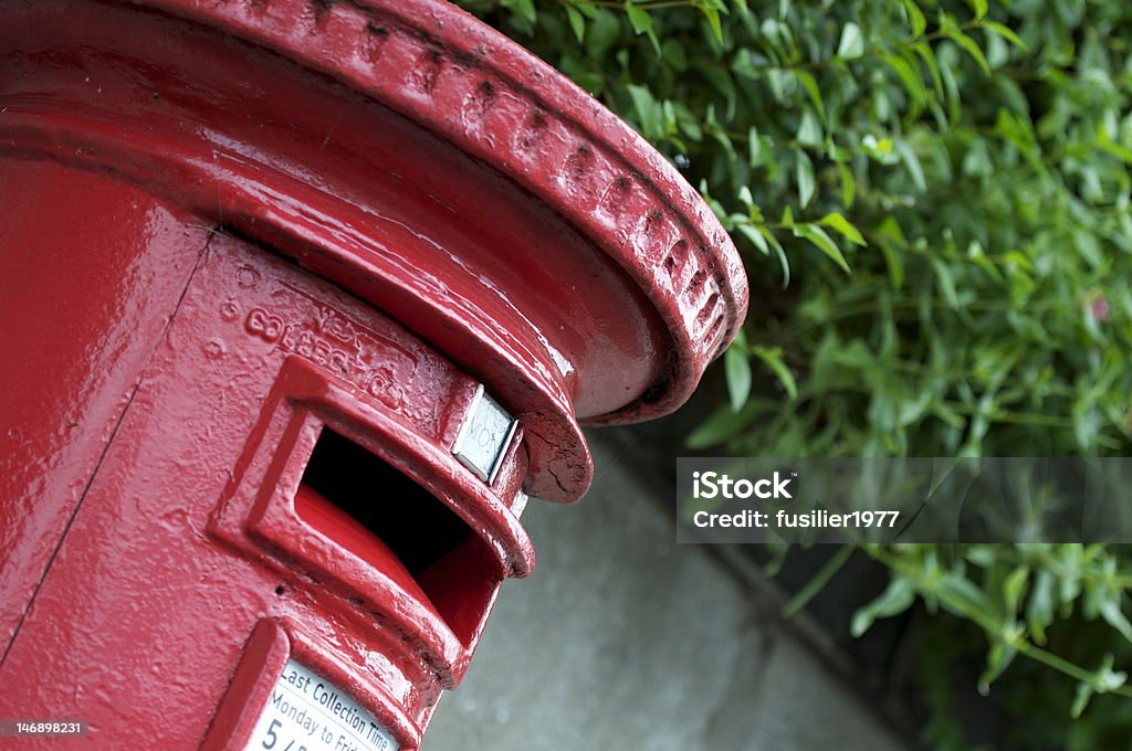 English vermelha de caixa de correio - Foto de stock de Carteiro royalty-free