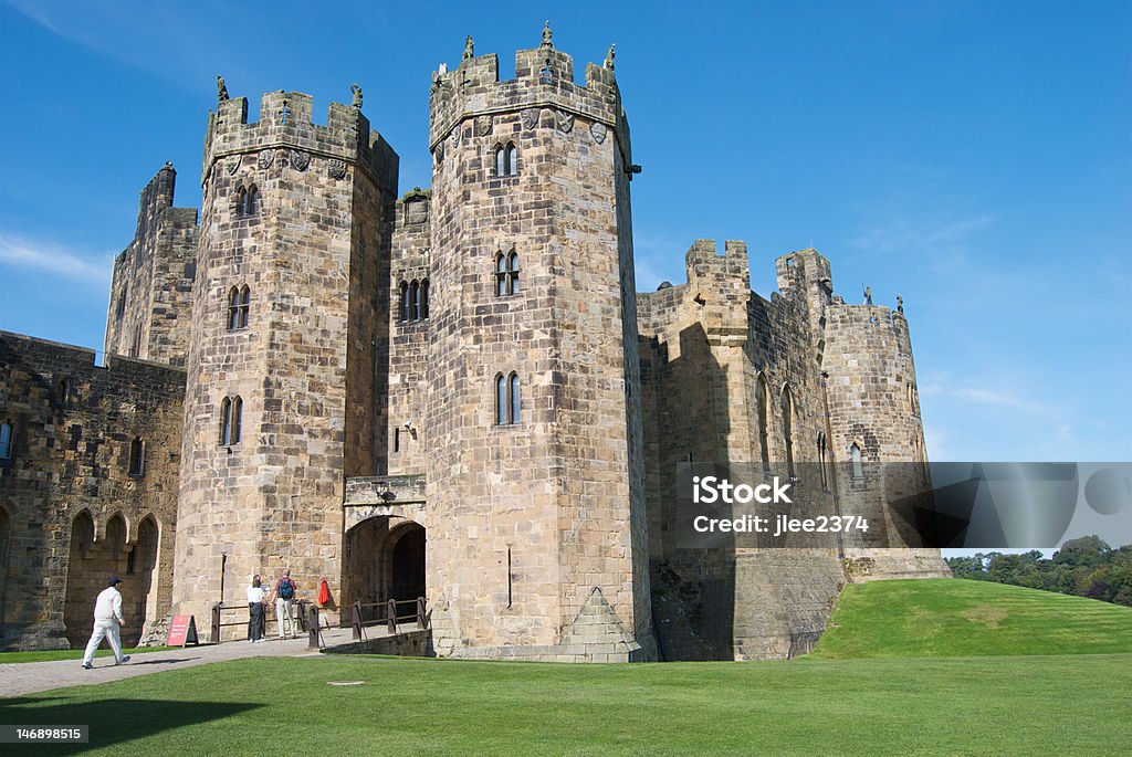 Castillo de Alnwick - Foto de stock de Castillo de Alnwick libre de derechos