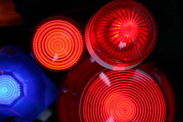 istock Red and Blue signal light siren 146900475