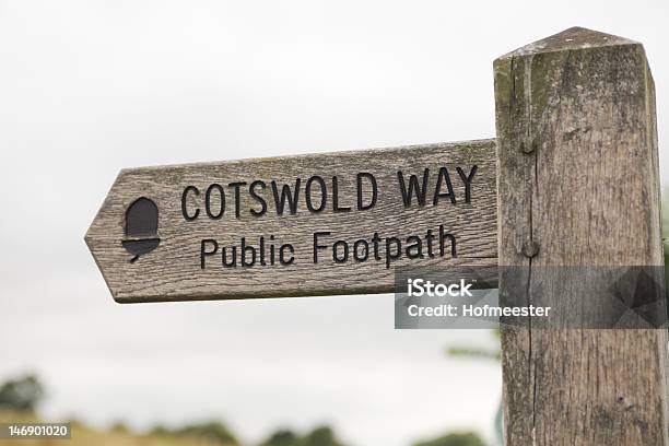 Poste Indicador Cotswolds Vías Foto de stock y más banco de imágenes de Cotswold Way National Trail - Cotswold Way National Trail, Cotswolds, Inglaterra