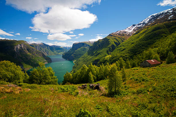 stigen, aurland, norwegen - sogn og fjordane county stock-fotos und bilder