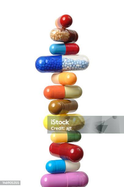 Cápsulas De - Fotografias de stock e mais imagens de Comprimido - Comprimido, Cápsula, Medicação