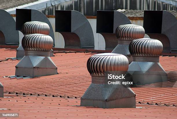 Foto de Ventilators Na Cobertura e mais fotos de stock de Avac - Avac, Aço, Canal de Ar