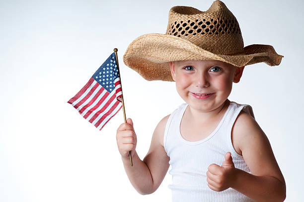 all american garoto - child flag patriotism thumbs up - fotografias e filmes do acervo