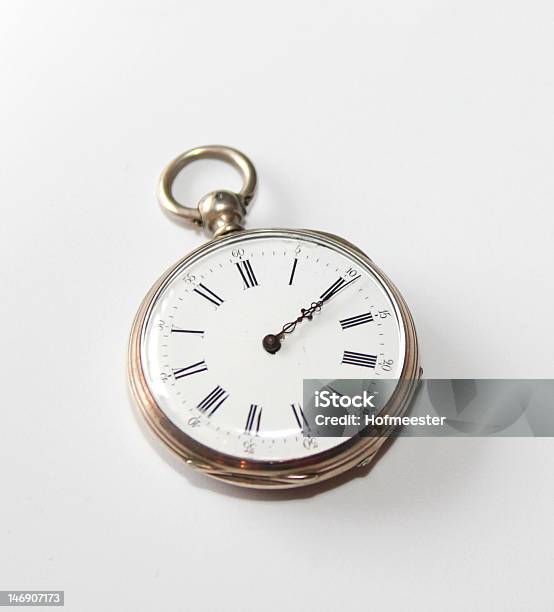 Anticuario Pocketwatch Foto de stock y más banco de imágenes de Anticuado - Anticuado, Antigualla, Bolsillo - Accesorio personal