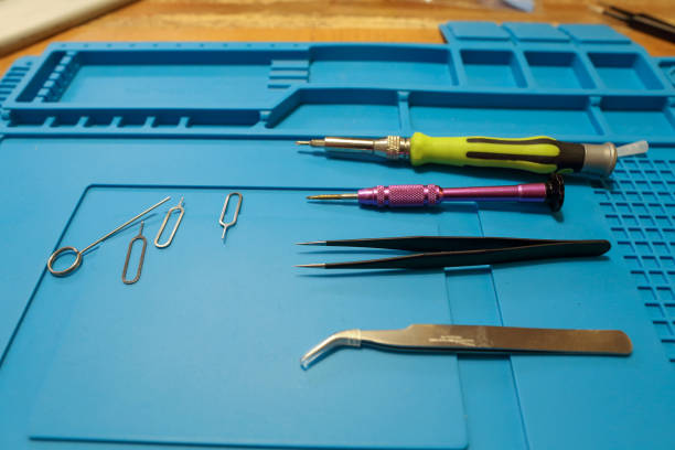 istock Tools and repair platform for repairing mobile phones 1469080390
