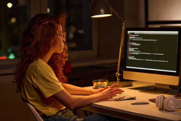 istock Woman working on computer in office during deadline 1469092231