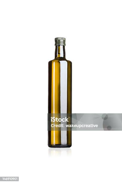 Botella De Aceite De Oliva Foto de stock y más banco de imágenes de Aceite de oliva - Aceite de oliva, Embalaje, Aceite de oliva extra virgen