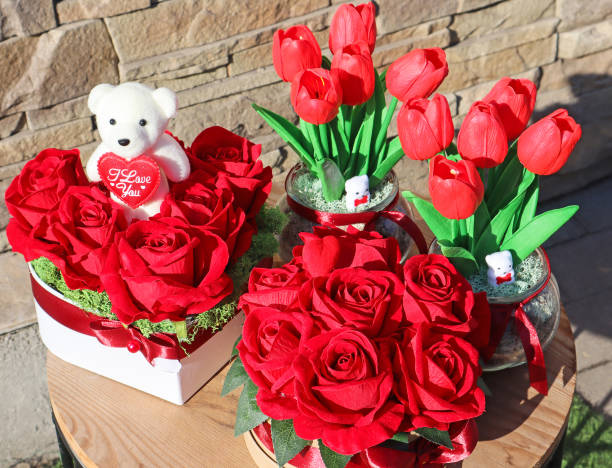 Red roses and tulips for Valentine day