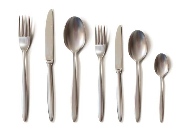 ilustrações, clipart, desenhos animados e ícones de conjunto de talheres realistas com faca de mesa, colher, garfo, colher de chá e colher de peixe. - table spoon