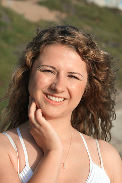 istock Beautiful smiling girl 146914965