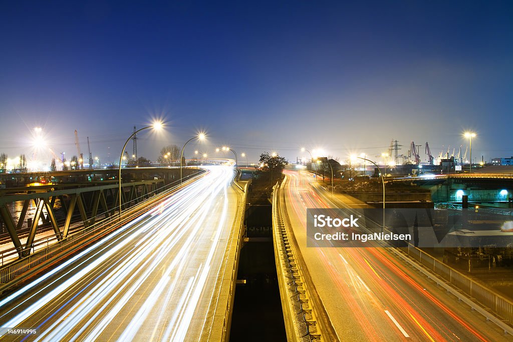 Autostrada di notte - Foto stock royalty-free di Automobile