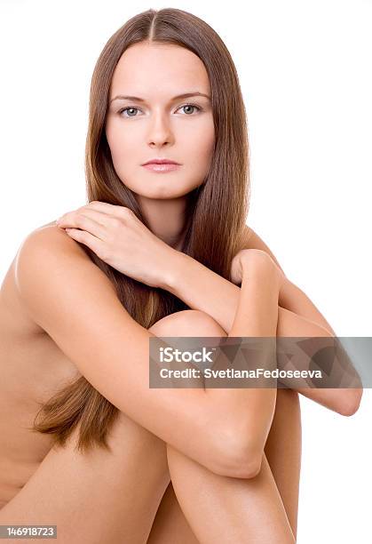 Desnudo Mujer Joven Foto de stock y más banco de imágenes de Adulto - Adulto, Adulto joven, Articulación humana