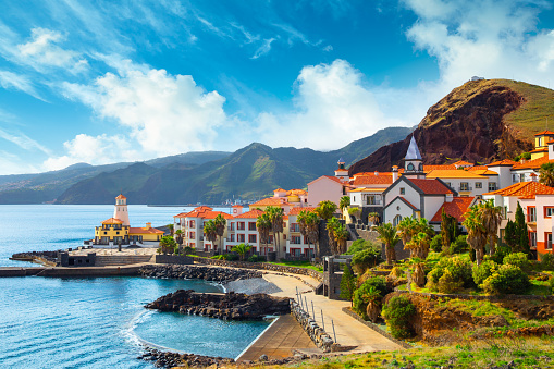 Vista del pequeño pueblo de Canical y Marina da Quinta Grande, cerca de Ponta de Sao Lourenço. Isla de Madeira, Portugal photo