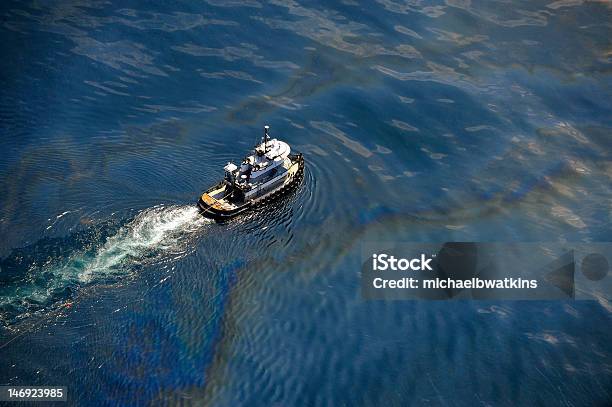 オイルスリック - 石油流出のストックフォトや画像を多数ご用意 - 石油流出, 手紙, 事故・災害