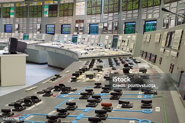 コントロール室 - 原子力発電所のストックフォトや画像を多数ご用意 - 原子力発電所, 中央管理室, 発電