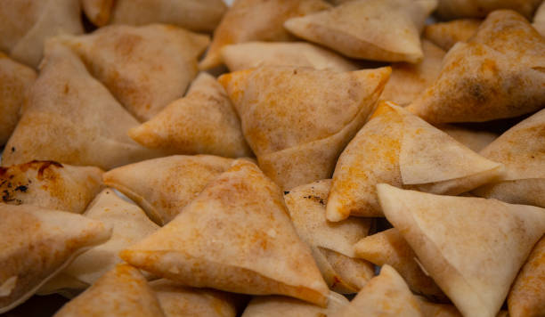 istock Close-up of samosas 1469348499