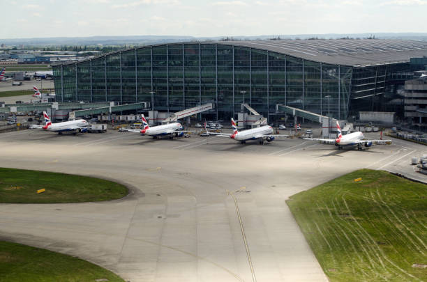 히드로 5번 터미널의 영국항공 비행기, 조감도 - terminal 5 heathrow airport 뉴스 사진 이미지