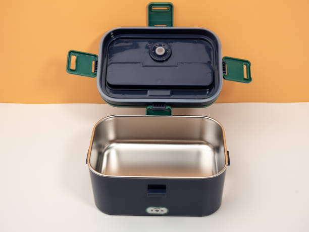istock Heated lunch box for carrying and storing food. 1469501120