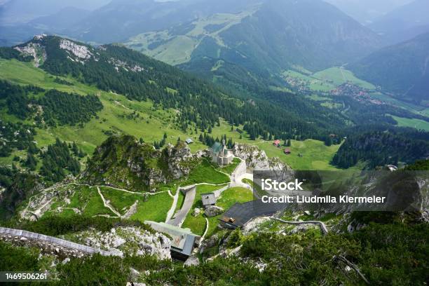 ヴェンデルシュタインの上面図ヴェンデルシュタイン山頂の眺めのビューポート夏のヴェンデルシュタイン山 オーバーバイエルンのストックフォトや