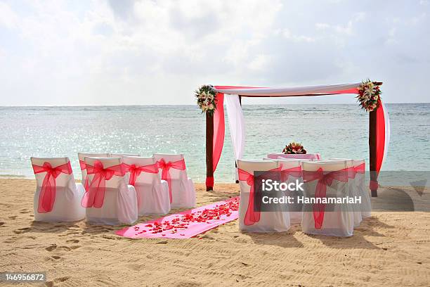 Matrimonio Sulla Spiaggia - Fotografie stock e altre immagini di Acqua - Acqua, Ambientazione esterna, America Latina