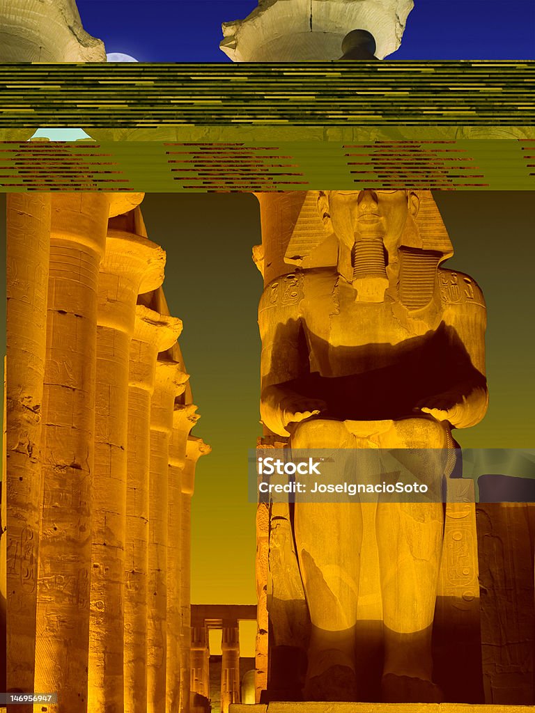 Templo de Luxor en la noche - Foto de stock de Antigualla libre de derechos