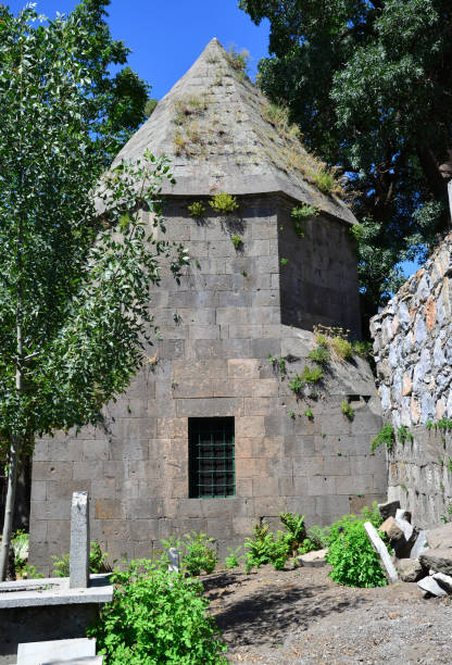istock Seljuk Tomb 1469580099