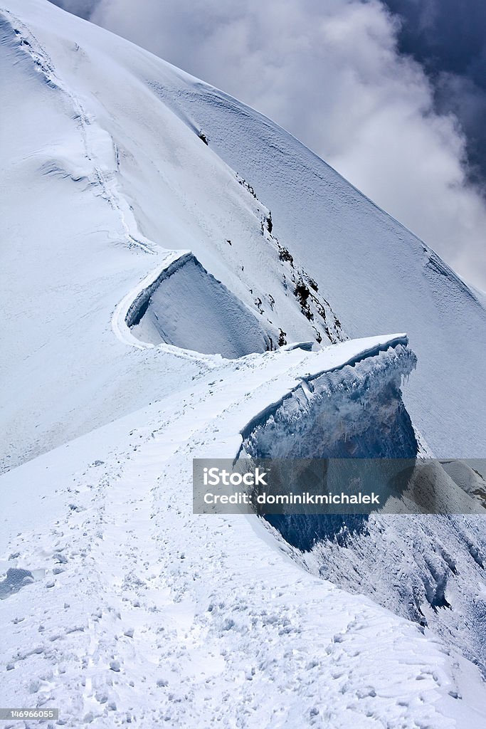 Rota na borda - Foto de stock de Alpes europeus royalty-free