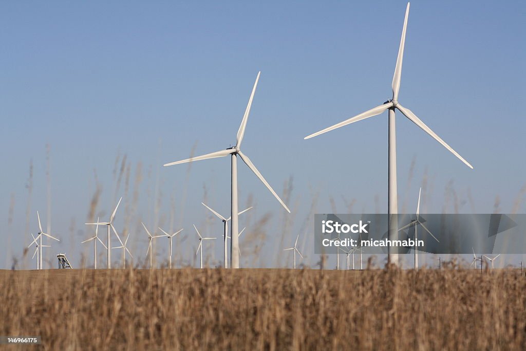 Turbinas eólicas - Foto de stock de Aerogenerador libre de derechos