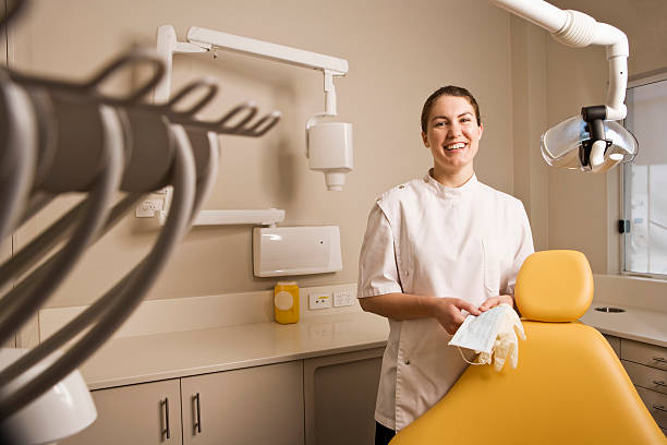 istock Smiling female Dentist 146966810