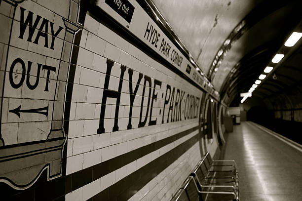 la metropolitana - london underground foto e immagini stock
