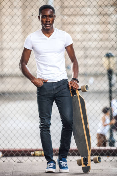 istock Young man skating in New York 1469672222