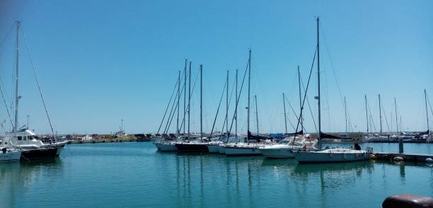 istock Barche al porto 1469727943