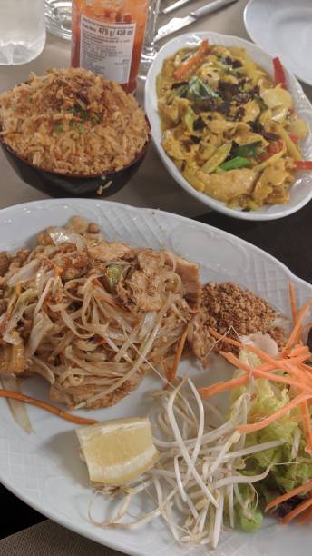 istock Thai food, original pad thai 1469771831