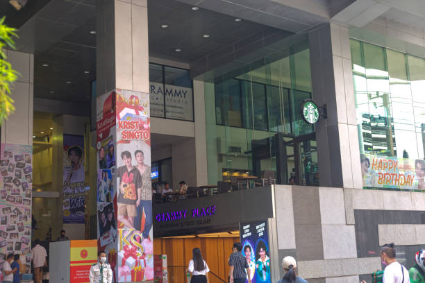 entrance and starbucks coffee shop at tv and music gmm grammy thailand - grammy 2023 個照片及圖片檔