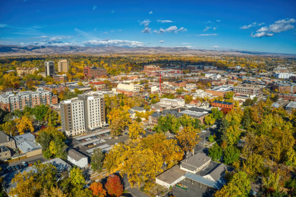 aerial view of downtown fort collins, colorado in autumn - aurora 個照片及圖片檔