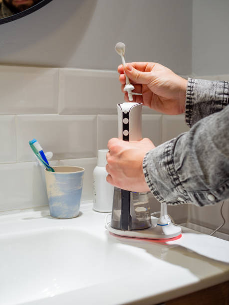 istock domestic dental water flosser 1469798166