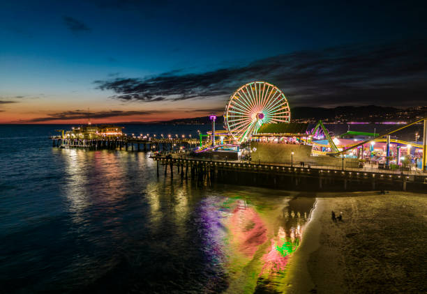 istock Santa Monica pier at dusk 1469809799