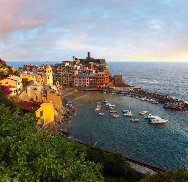 istock Sunset Vernazza, Cinque Terre 1469811154
