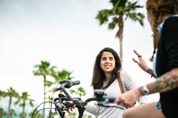 istock Women together in Barcelona at summer 1469813231